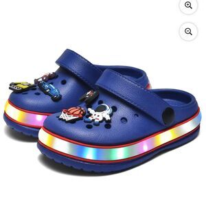 LED Kid's Clogs Garden Shoe Sandals Dark Blue Light Up Charms US Kids 10 Eu 27
